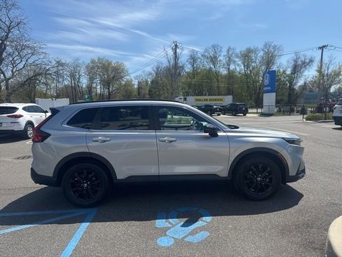 Certified 2023 Honda CR-V Sport image 9