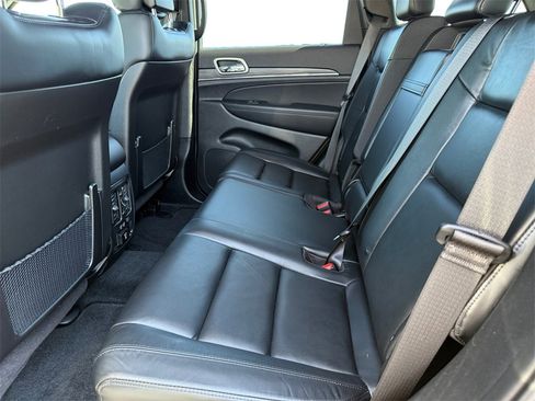 Certified 2022 Jeep Grand Cherokee Limited image 15