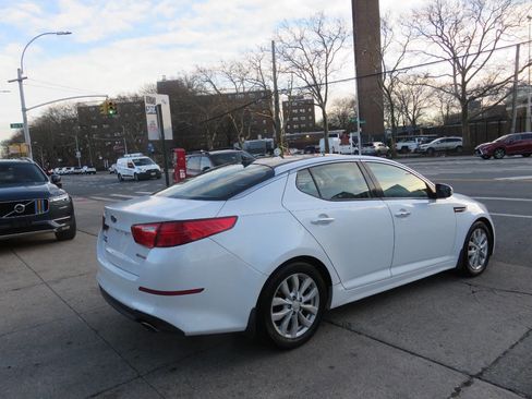 Used 2014 Kia Optima EX w/ EX Premium Package image 4