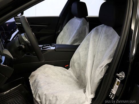 New 2026 BMW 530i xDrive image 10