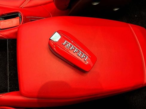 Used 2017 Ferrari 488 Spider RWD image 28