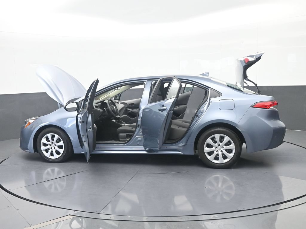 Used 2024 Toyota Corolla LE FWD image 65
