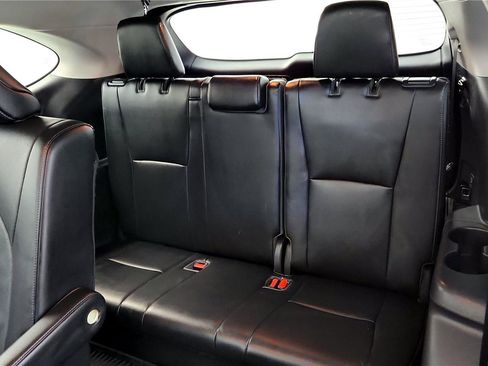 Used 2022 Toyota Highlander Limited image 22