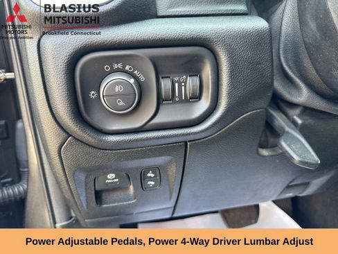 Used 2019 RAM 1500 Big Horn AWD/4WD image 13