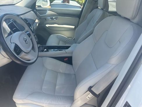 Used 2023 Volvo XC90 B6 Plus w/ Protection Package Premier AWD/4WD image 36