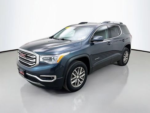 Used 2019 GMC Acadia SLE image 3