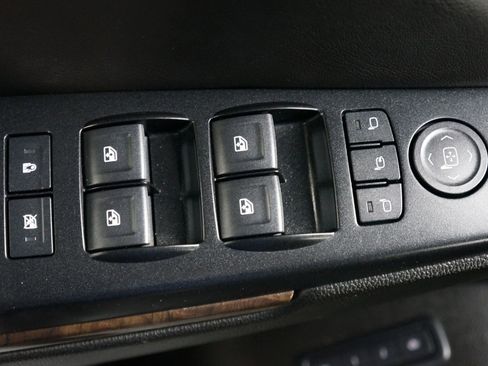 Used 2019 Chevrolet Tahoe LT image 26