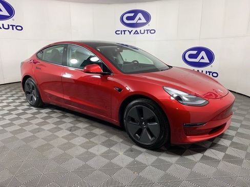 Used 2021 Tesla Model 3 Long Range image 1