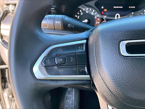 Used 2022 Jeep Compass Latitude AWD/4WD image 11