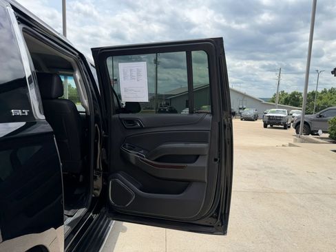 Used 2020 GMC Yukon XL SLT AWD/4WD image 45
