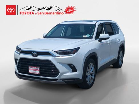 New 2026 Toyota Grand Highlander AWD image 1