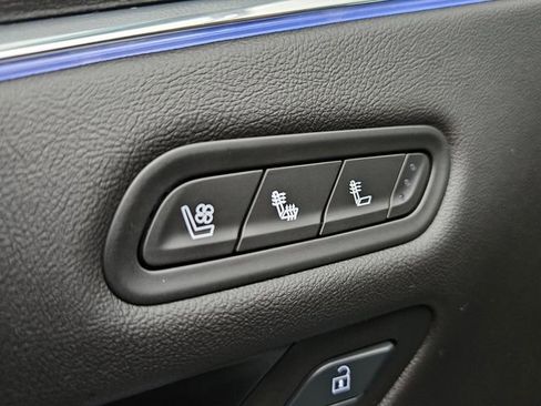 Used 2024 Cadillac Escalade Sport w/ Touring Package image 22