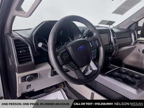 Used 2019 Ford F250 XLT w/ XLT Value Package image 9