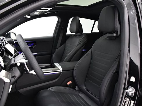 New 2026 Mercedes-Benz GLC 300 4MATIC image 16