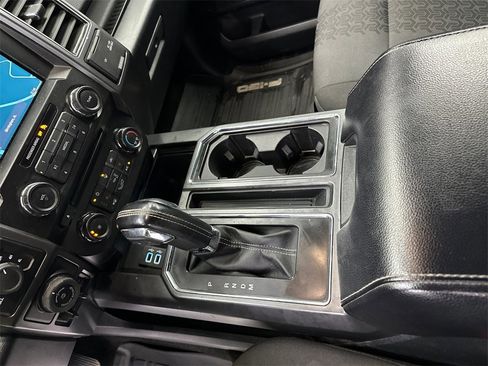 Used 2018 Ford F150 XLT w/ Equipment Group 302A Luxury image 30