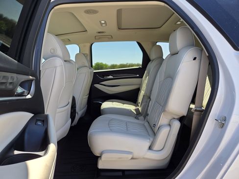 Used 2022 Buick Enclave Avenir w/ Trailering Package, 5000 lbs. image 16