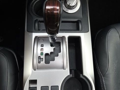 Used 2022 Toyota 4Runner Limited image 19