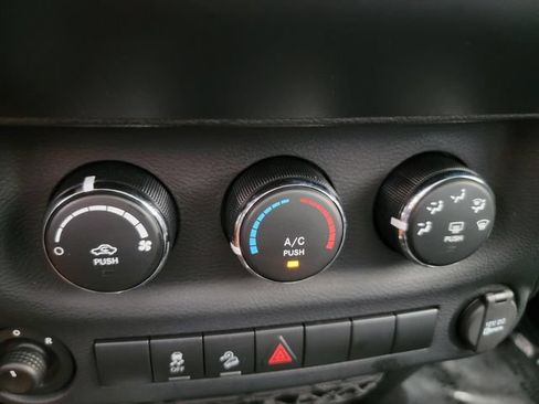 Used 2012 Jeep Wrangler Unlimited Sport AWD/4WD image 22