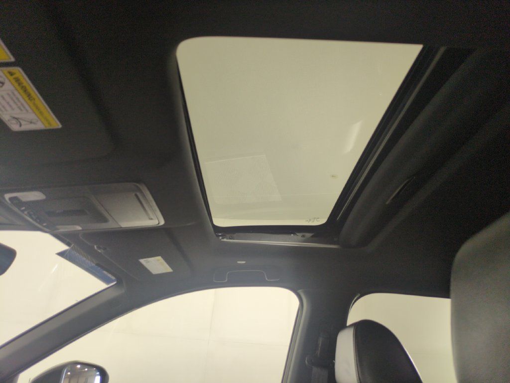 Certified 2025 Honda CR-V Sport-L image 27