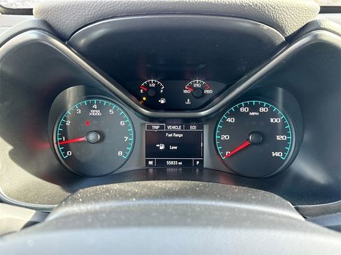 Used 2022 Chevrolet Colorado LT w/ Luxury Package image 12