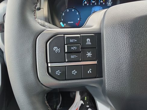 Used 2026 Ford F150 XLT w/ Equipment Group 302A MID AWD/4WD image 14