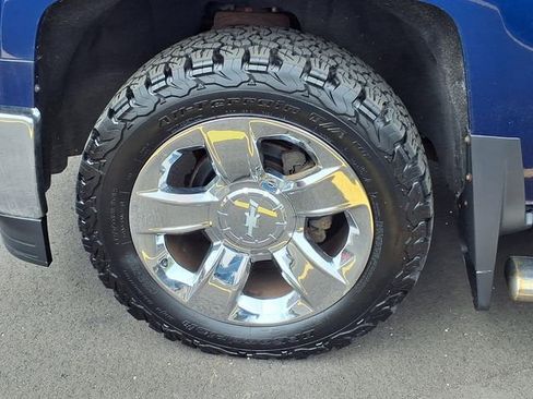 Used 2014 Chevrolet Silverado 1500 LTZ w/ LTZ Plus Package AWD/4WD image 27