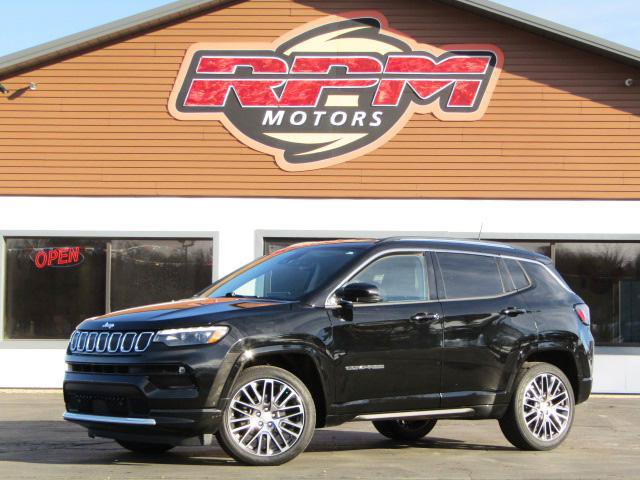 Used 2022 Jeep Compass Limited w/ Elite Group AWD/4WD image 2