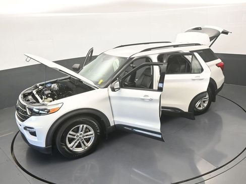 Used 2021 Ford Explorer XLT w/ Equipment Group 202A RWD image 69
