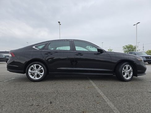 Used 2023 Honda Accord LX image 15