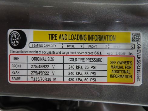 Used 2024 Chevrolet Traverse RS w/ LPO, Floor Liner Package image 72