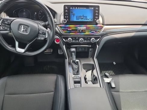 Used 2022 Honda Accord Sport image 8