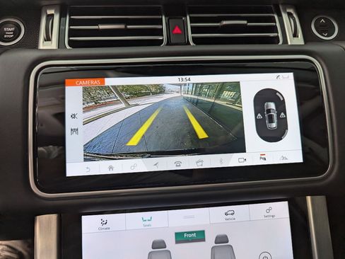 Used 2021 Land Rover Range Rover Westminster Edition image 27