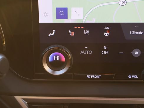 Used 2024 Lexus RX 350 image 29