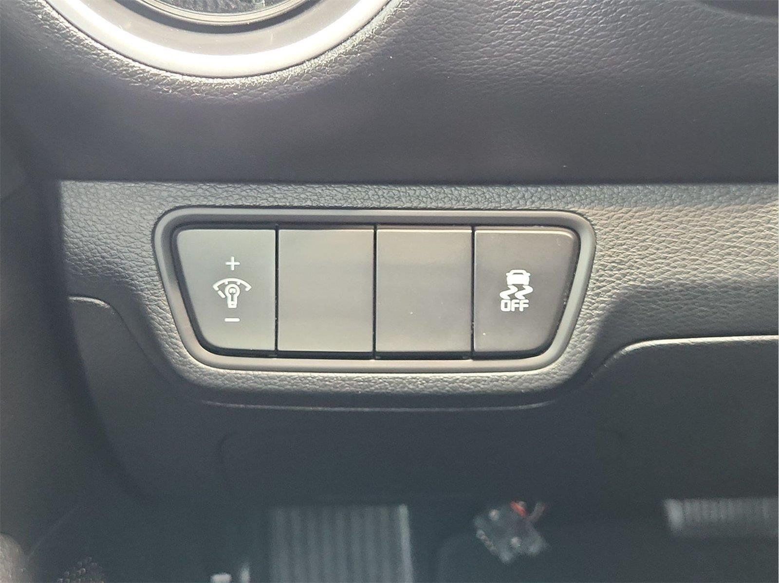 Used 2023 Kia Forte LXS FWD image 16