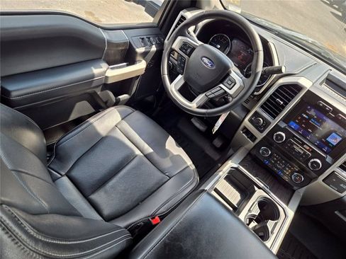 Used 2021 Ford F250 Lariat w/ Lariat Value Package AWD/4WD image 38