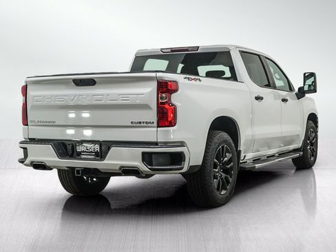 Used 2020 Chevrolet Silverado 1500 Custom w/ Custom Max Trailering Package AWD/4WD image 5