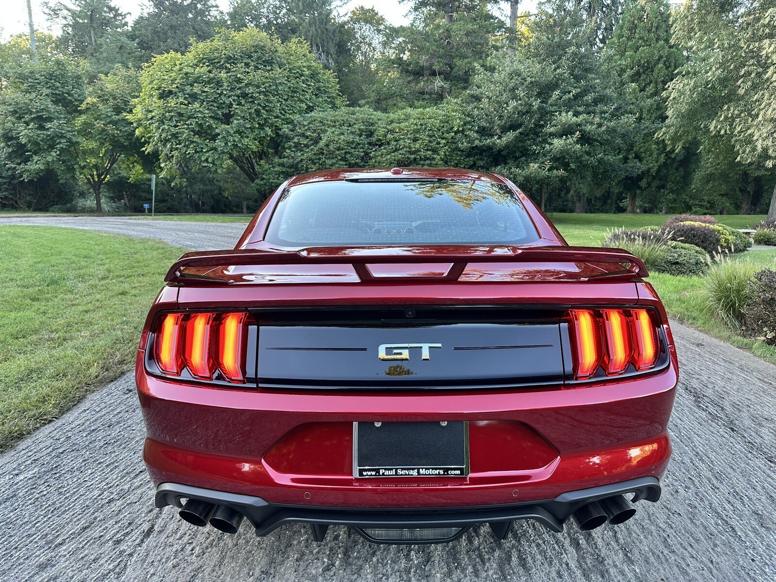 Used 2019 Ford Mustang GT Premium w/ GT Performance Package RWD image 9