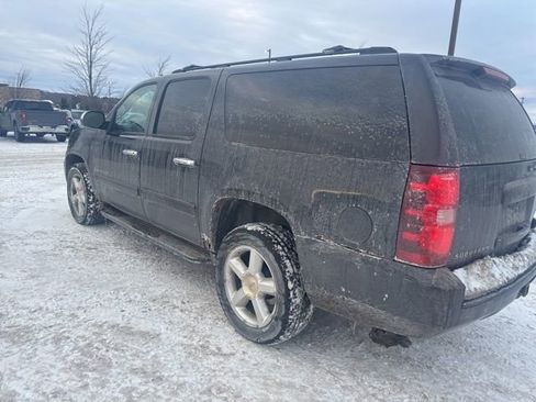 Used 2013 Chevrolet Suburban LS w/ All-Star Edition image 31