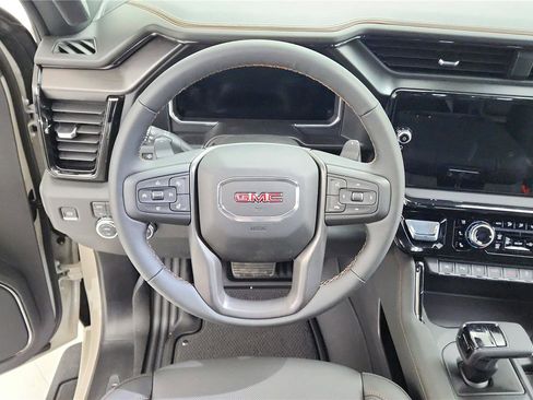 New 2026 GMC Sierra 1500 AT4 w/ AT4 Premium Package AWD/4WD image 17