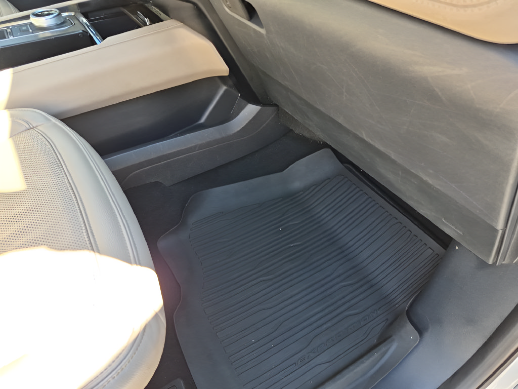 Used 2024 Ford Expedition Max Limited RWD image 38