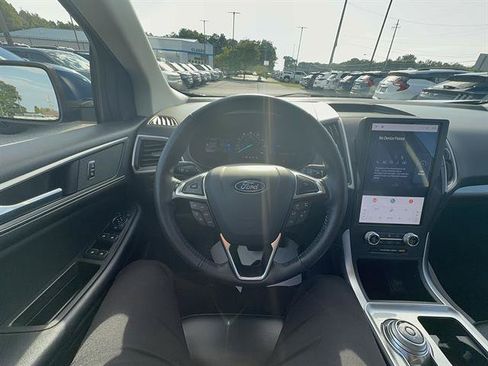 Certified 2024 Ford Edge SEL AWD/4WD image 14
