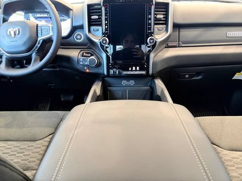 New 2026 RAM 1500 Big Horn AWD/4WD image 19