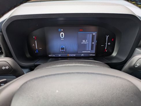 Certified 2025 Ford Maverick Lobo image 17