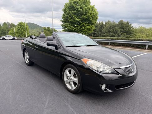 Used 2005 Toyota Solara SLE FWD image 9