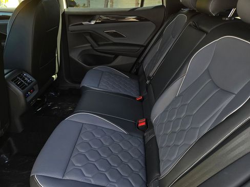 New 2026 Volkswagen Tiguan SEL R-Line AWD/4WD image 4