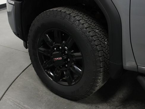 Used 2026 GMC Sierra 2500 AT4 AWD/4WD image 10