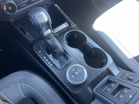 New 2026 Ford Bronco 4-Door AWD/4WD image 8