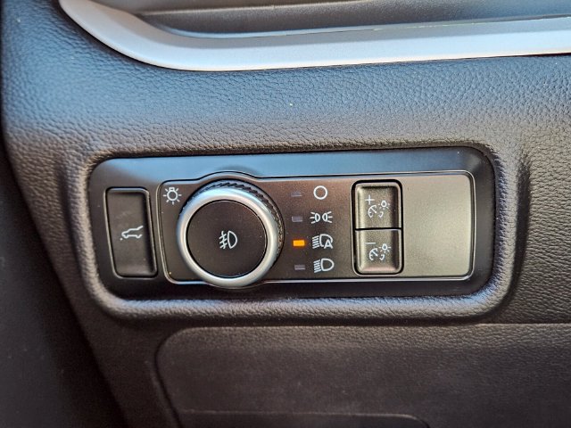 Certified 2023 Ford Explorer XLT w/ Equipment Group 202A AWD/4WD image 24