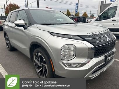 Used 2024 Mitsubishi Outlander SE