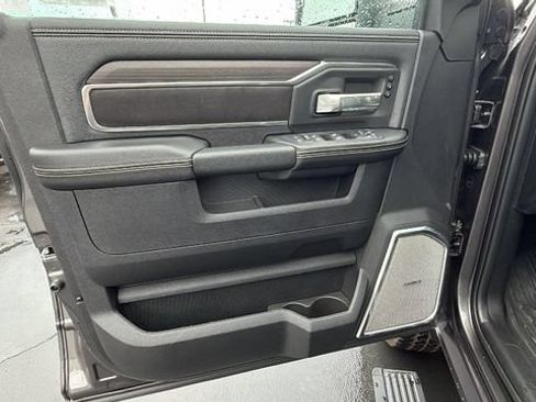 New 2026 RAM 2500 Laramie AWD/4WD image 21